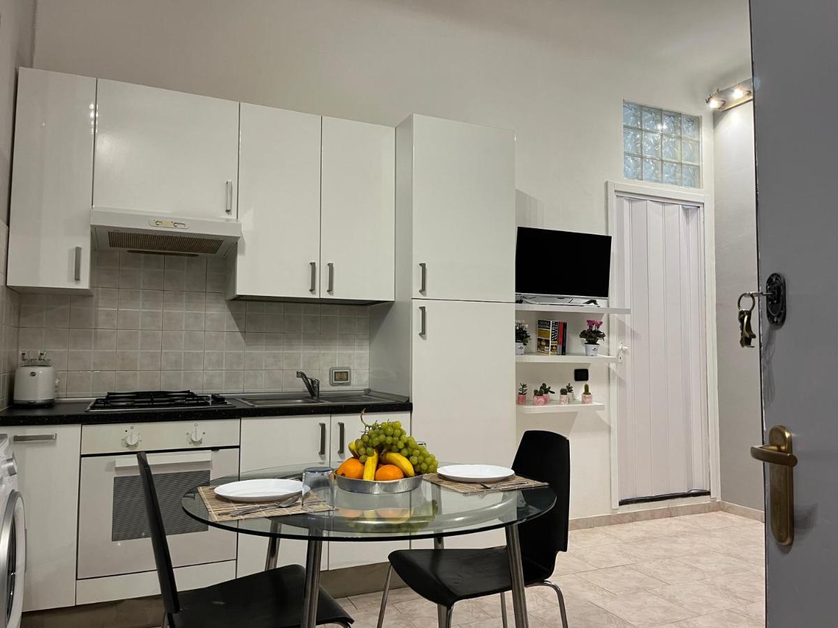 * Maciachini Apartment * Milan Bagian luar foto